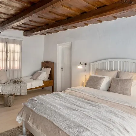 Domacija Pri Momi Daire *