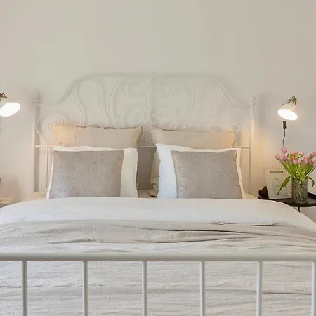 Domacija Pri Momi Daire *