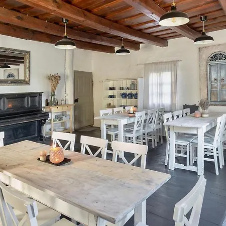 Domacija Pri Momi Daire *