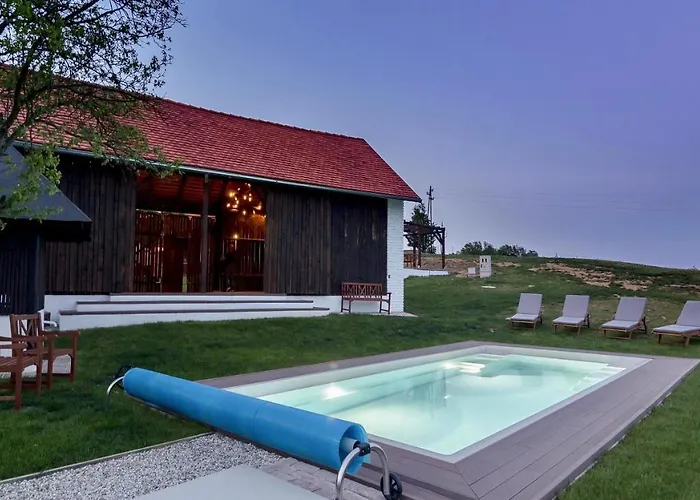 Domacija Pri Momi Apartamento Krizevci