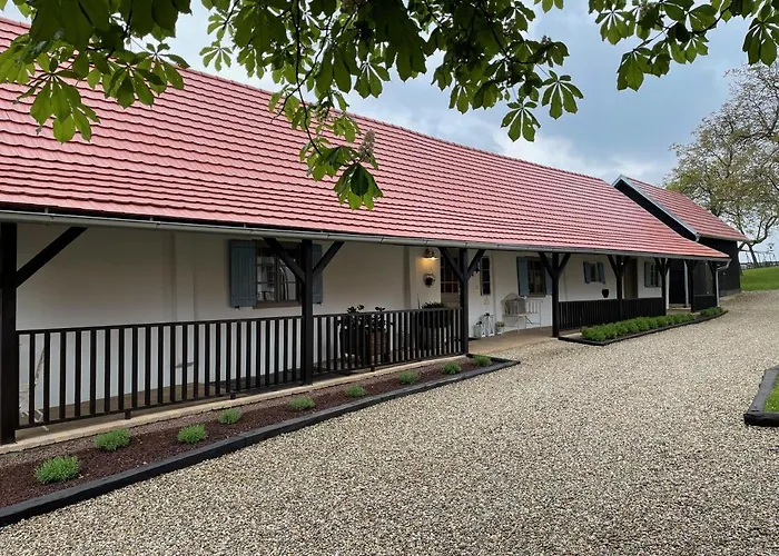 Domacija Pri Momi Apartamento Krizevci